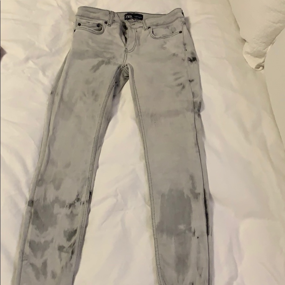 Zara jeans